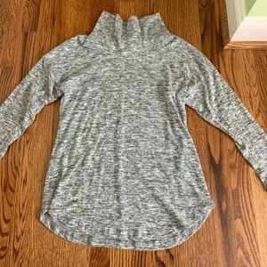 Heather grey long sleeve turtle neck sweater